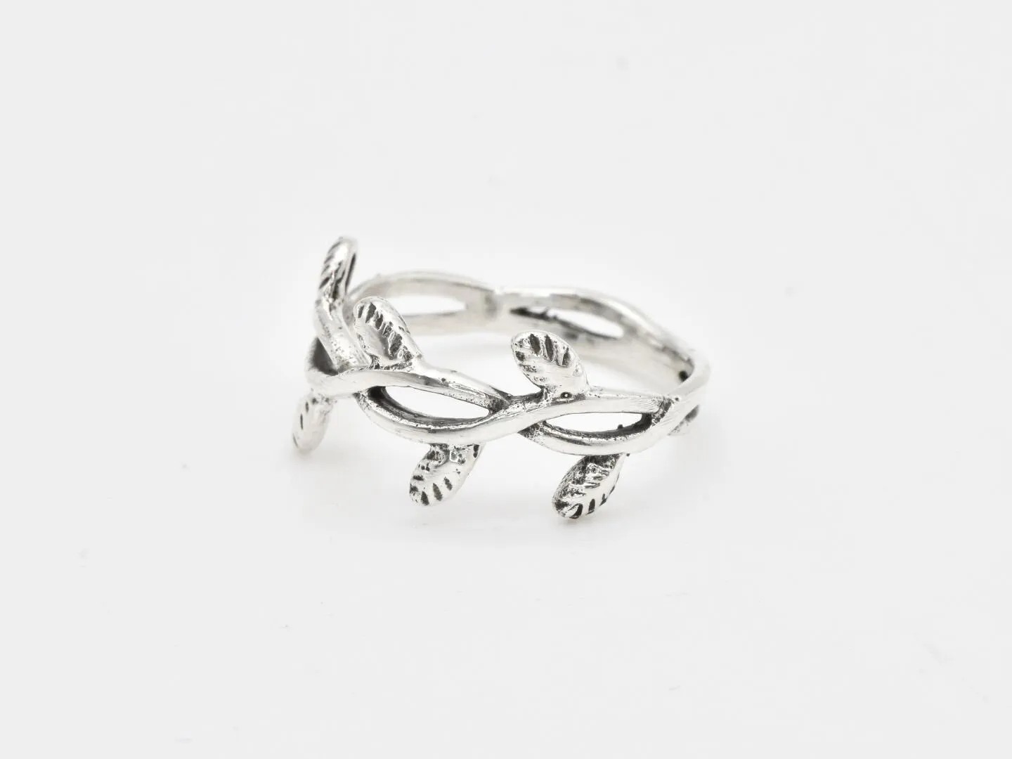 Silver Vine Ring - Vintage Leaf Band - Silver Leaf Ring